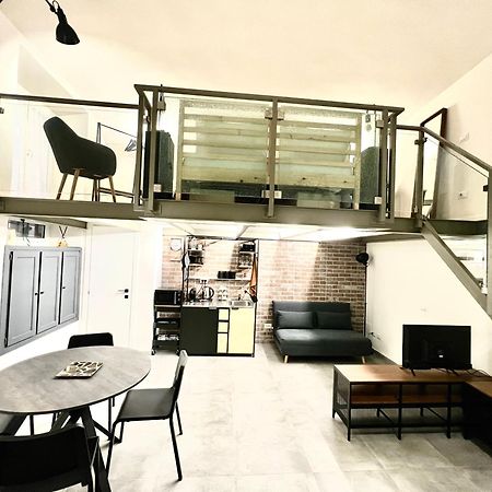 Testaccio Industrial Loft ローマ エクステリア 写真